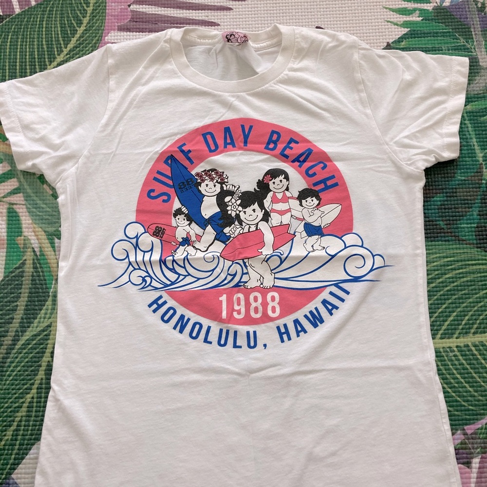 88Tees “Surf Day Beach 1988” White Tee (Medium)
